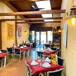 Hotel Restaurante Ainoa *