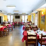 Hotel Restaurante Ainoa *