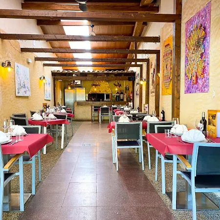 Restaurante Ainoa Hotel *