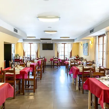 Hotel Restaurante Ainoa *