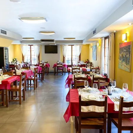 Hotel Restaurante Ainoa *